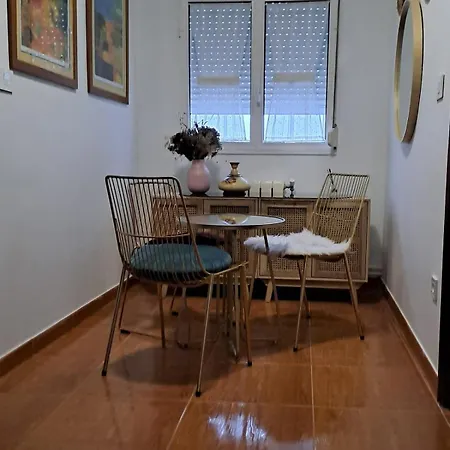 Casa vacanze Entire House In Boiro, 5 Minutes From The