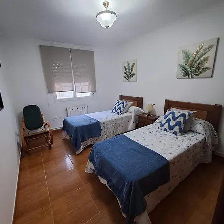 Entire House In Boiro, 5 Minutes From The
