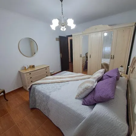 Casa vacanze Entire House In Boiro, 5 Minutes From The