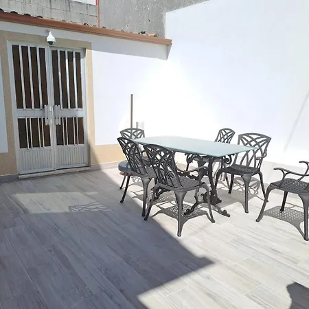 Entire House In Boiro, 5 Minutes From The Casa vacanze Boiro